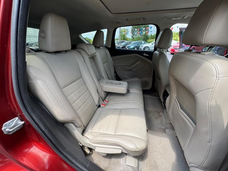 Ford Escape Titanium 4WD 2014