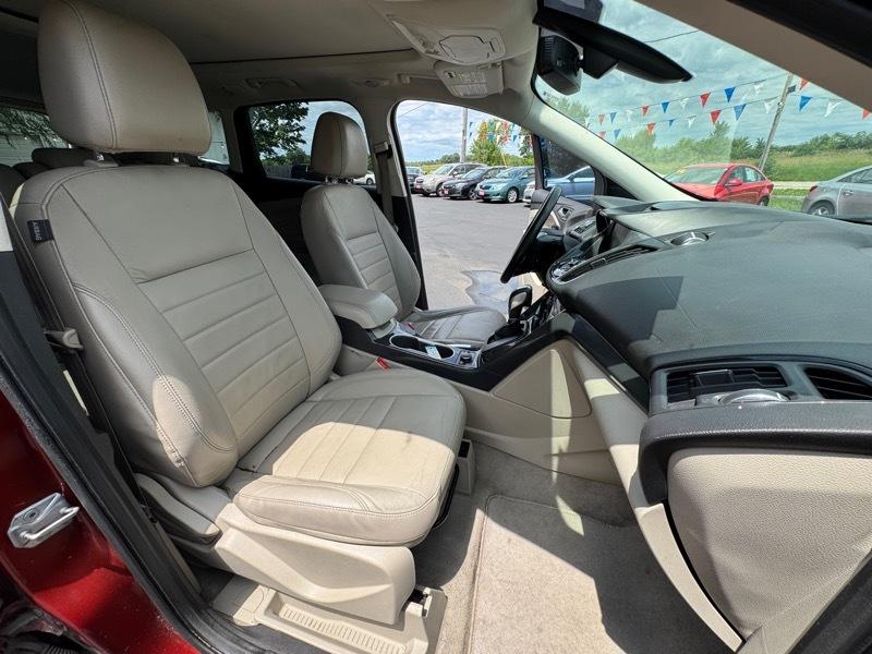 Ford Escape Titanium 4WD 2014