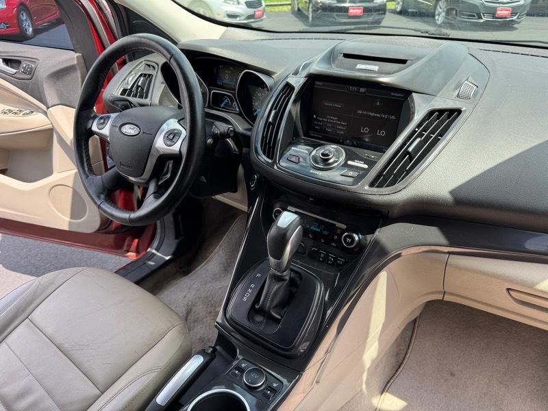 Ford Escape Titanium 4WD 2014