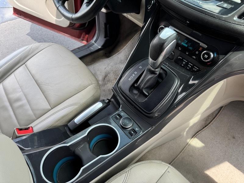Ford Escape Titanium 4WD 2014