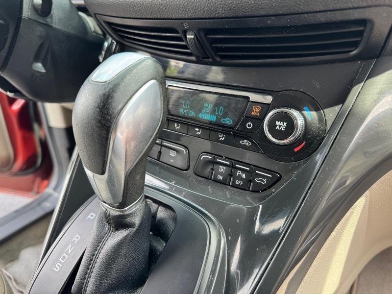 Ford Escape Titanium 4WD 2014