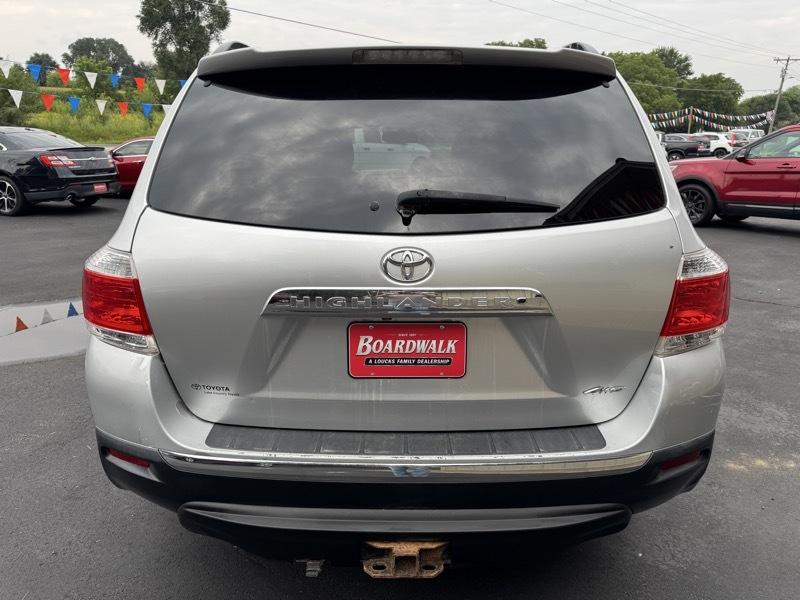 Toyota Highlander Limited 4WD 2011