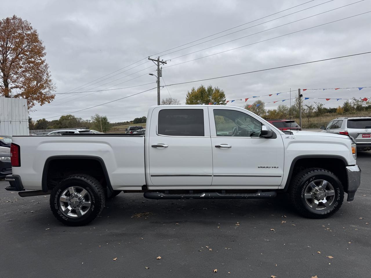 GMC Sierra 2500HD SLT Crew Cab 4WD 2016