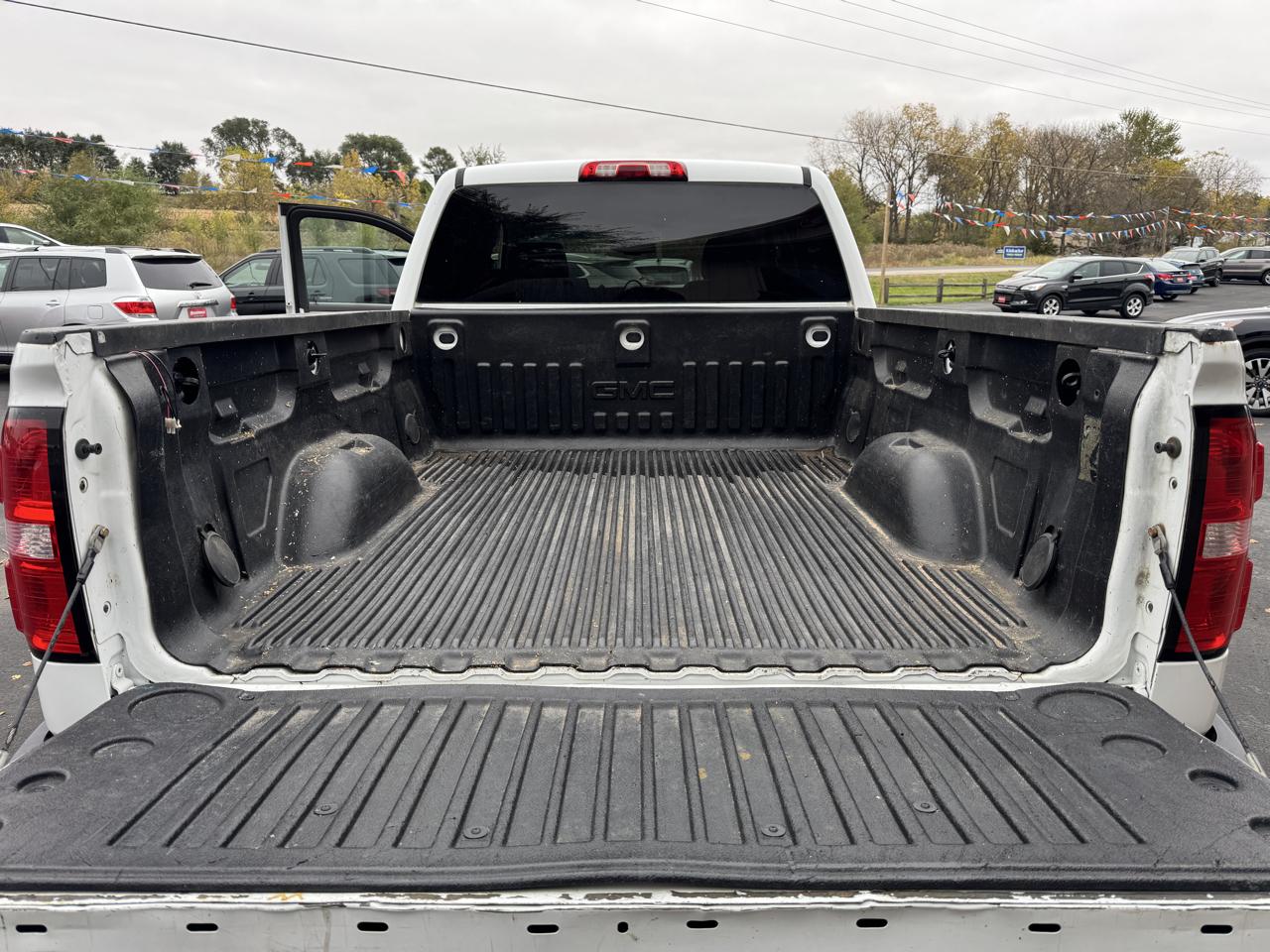 GMC Sierra 2500HD SLT Crew Cab 4WD 2016