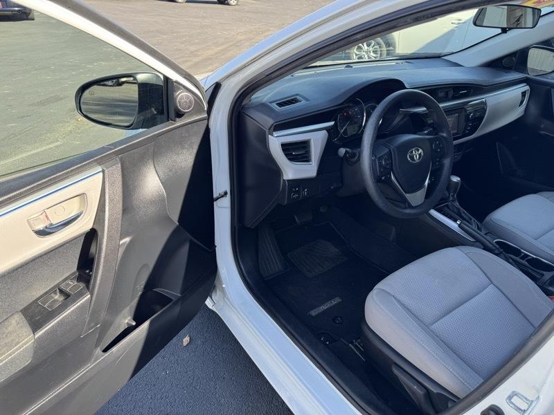Toyota Corolla LE Eco 2015