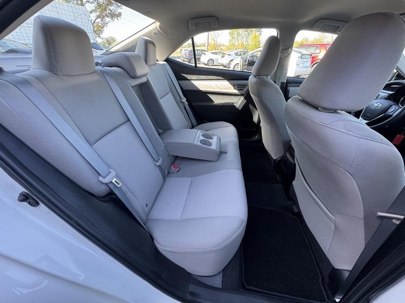 Toyota Corolla LE Eco 2015