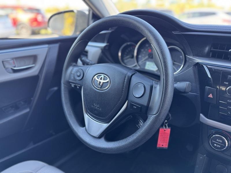 Toyota Corolla LE Eco 2015