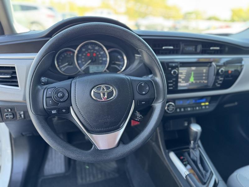 Toyota Corolla LE Eco 2015