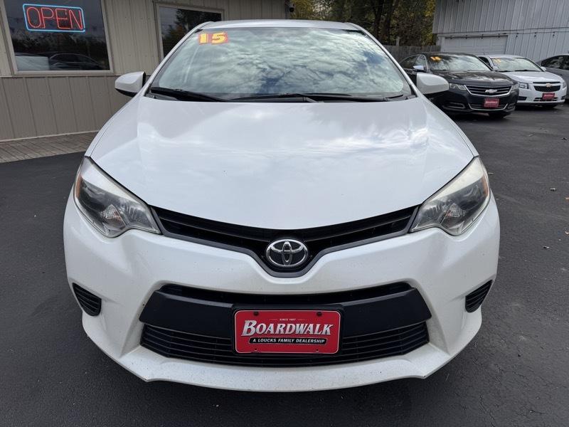 Toyota Corolla LE Eco 2015