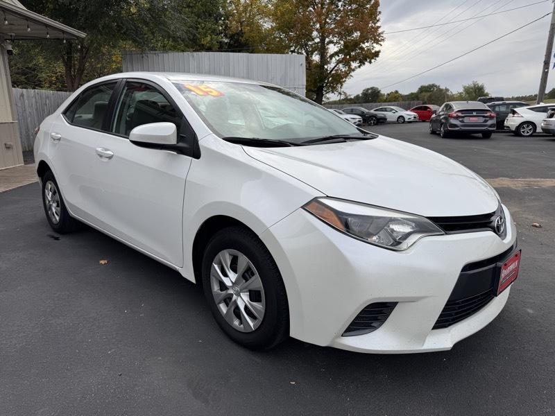 Toyota Corolla LE Eco 2015