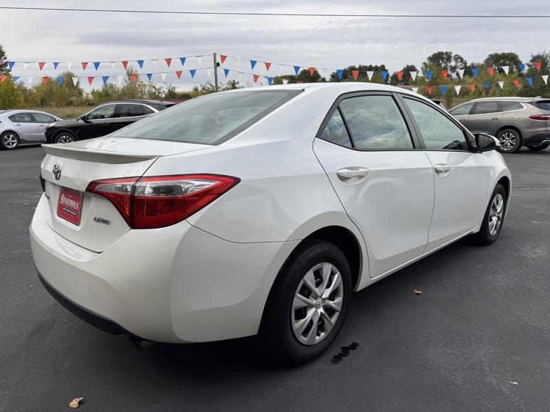 Toyota Corolla LE Eco 2015