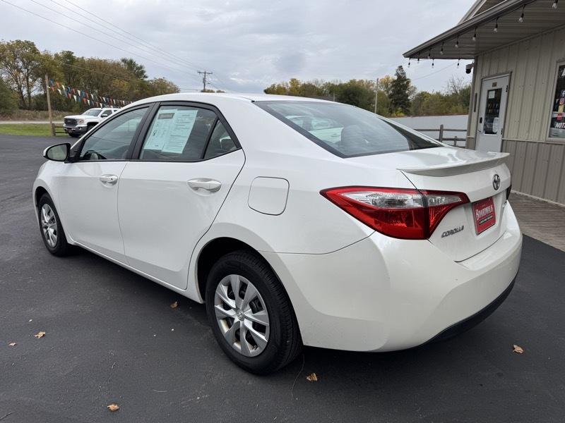 Toyota Corolla LE Eco 2015