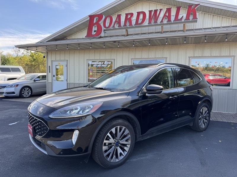 2020 Ford Escape Titanium 4WD
