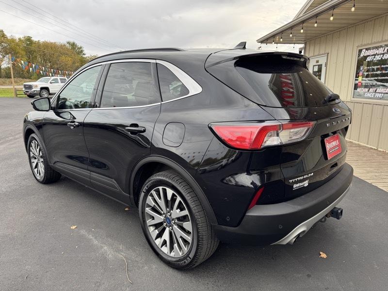 Ford Escape Titanium 4WD 2020