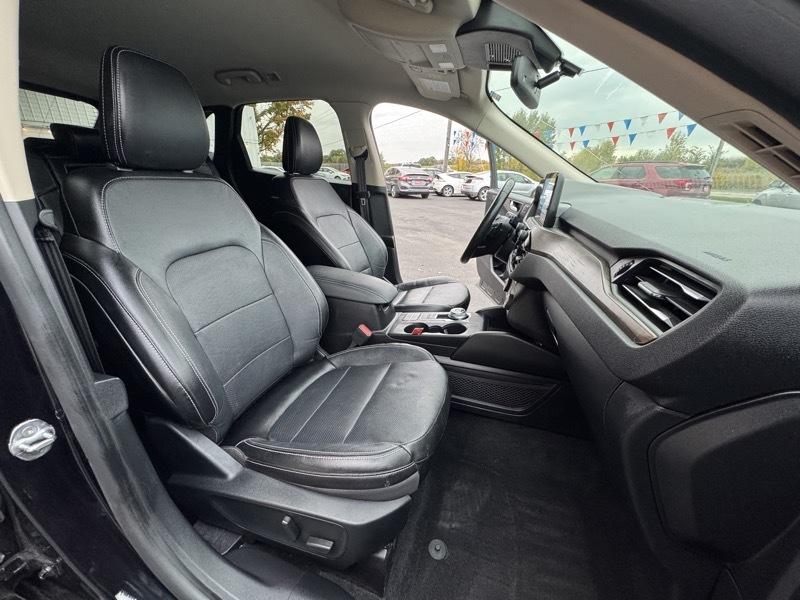 Ford Escape Titanium 4WD 2020