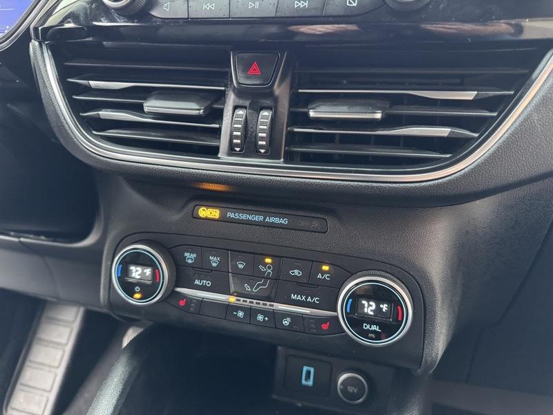 Ford Escape Titanium 4WD 2020