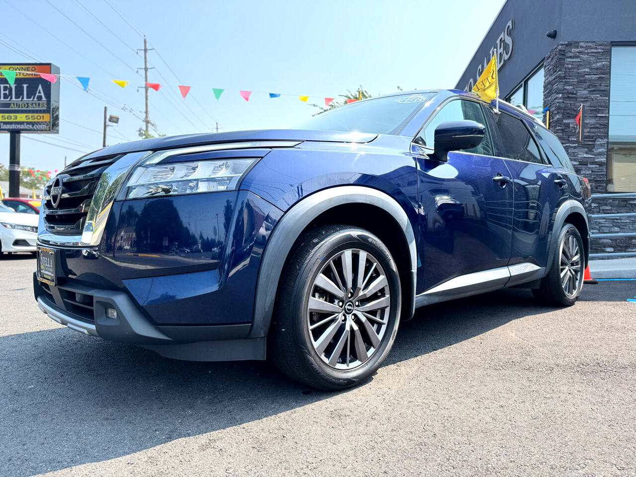 Nissan Pathfinder SL 4WD 2022 Nissan Pathfinder SL 4WD 2022