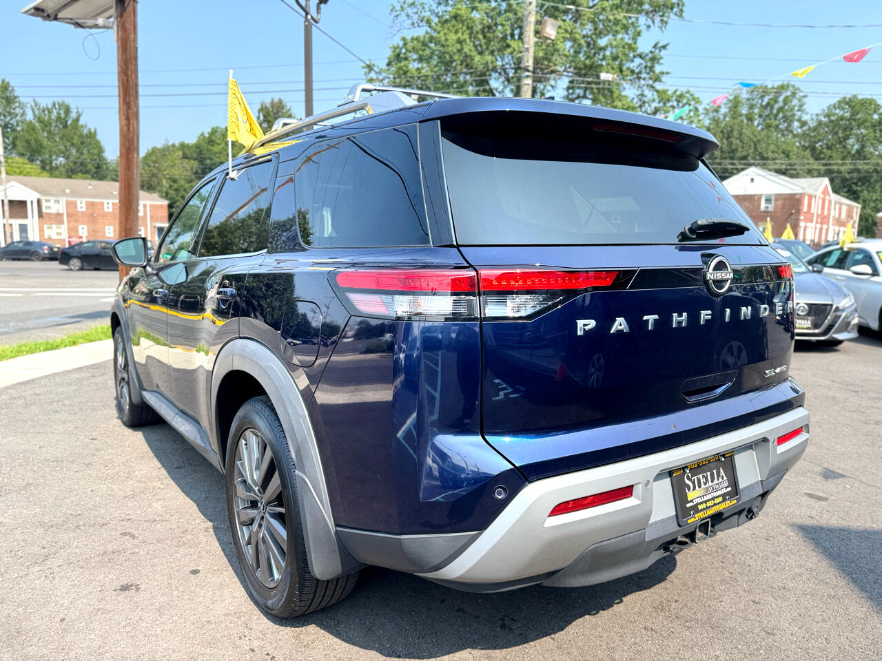 Nissan Pathfinder SL 4WD 2022 Nissan Pathfinder SL 4WD 2022