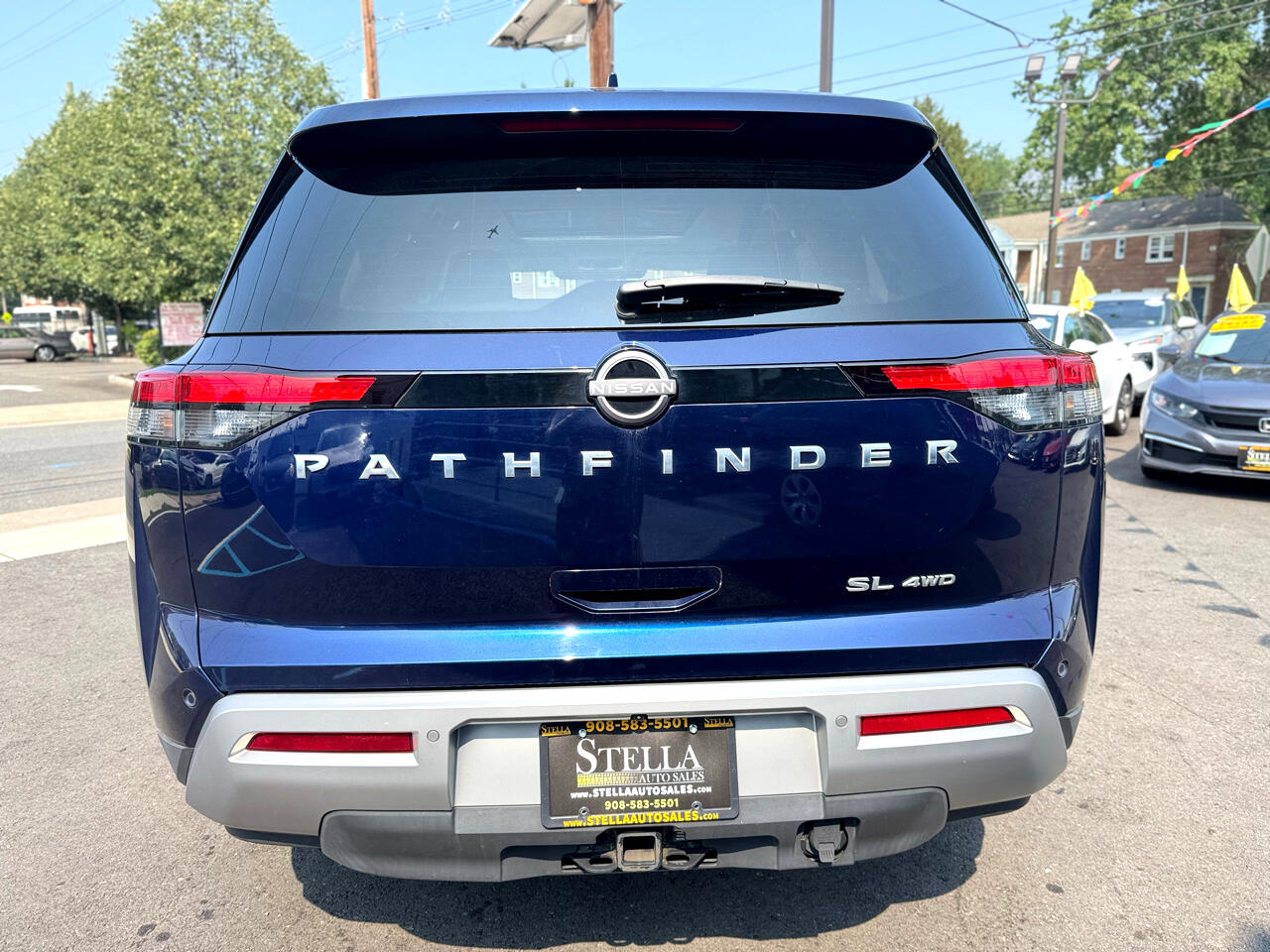Nissan Pathfinder SL 4WD 2022 Nissan Pathfinder SL 4WD 2022