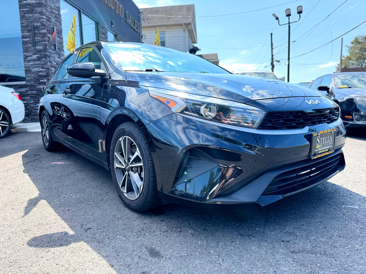 Kia Forte LXS 4D Sedan at 2022 Kia Forte LXS 4D Sedan at 2022