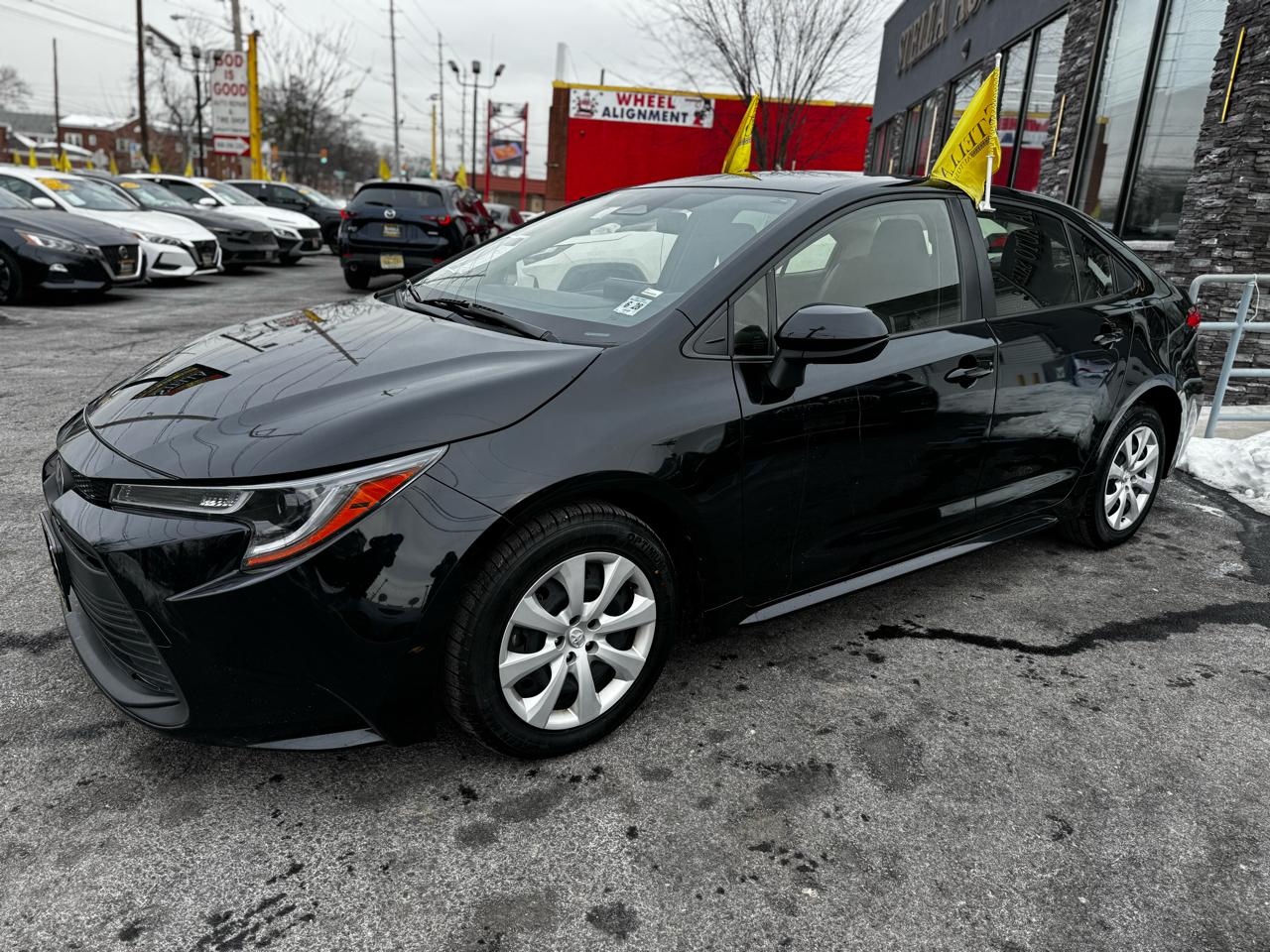 Toyota Corolla LE 2023