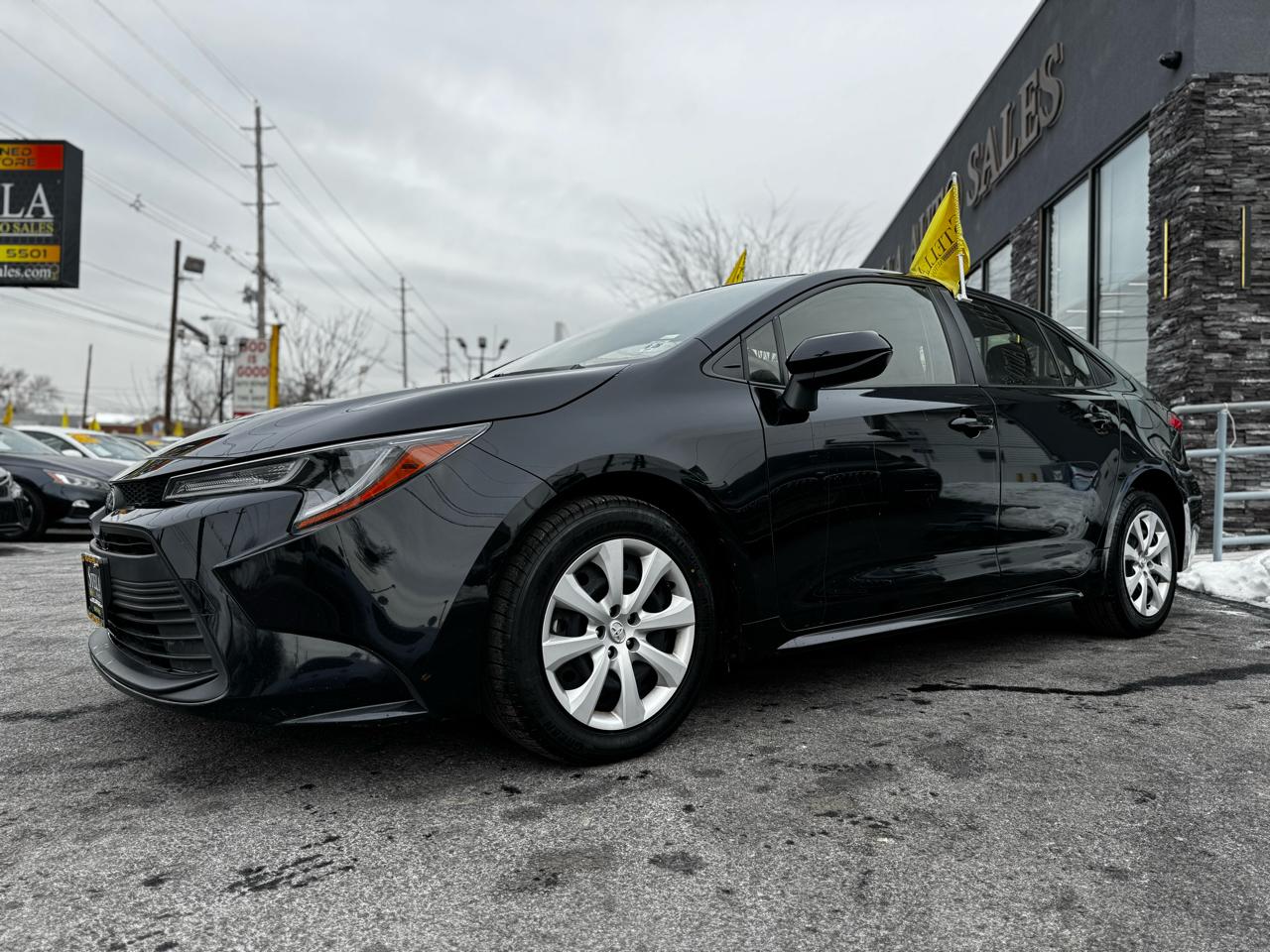 Toyota Corolla LE 2023