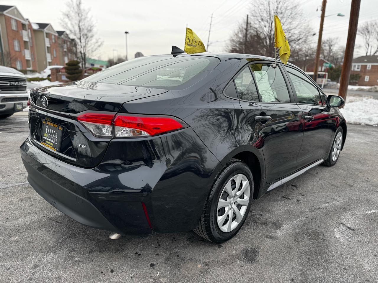 Toyota Corolla LE 2023