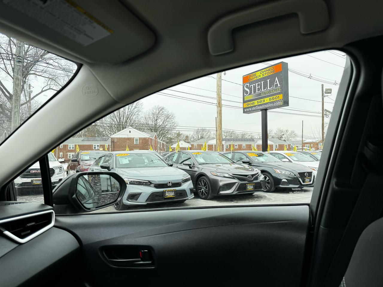 Toyota Corolla LE 2023