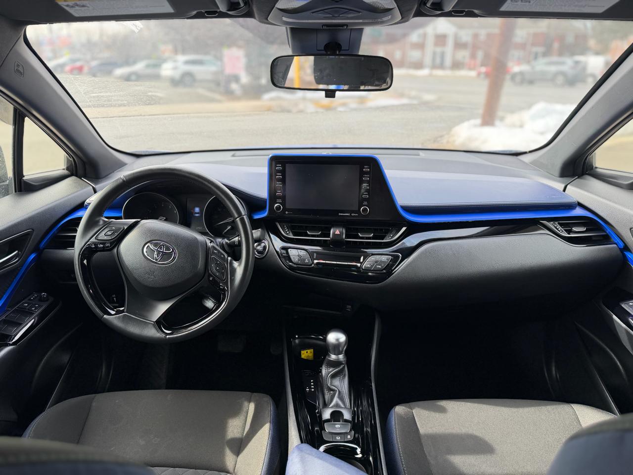 Toyota C-HR XLE 2021