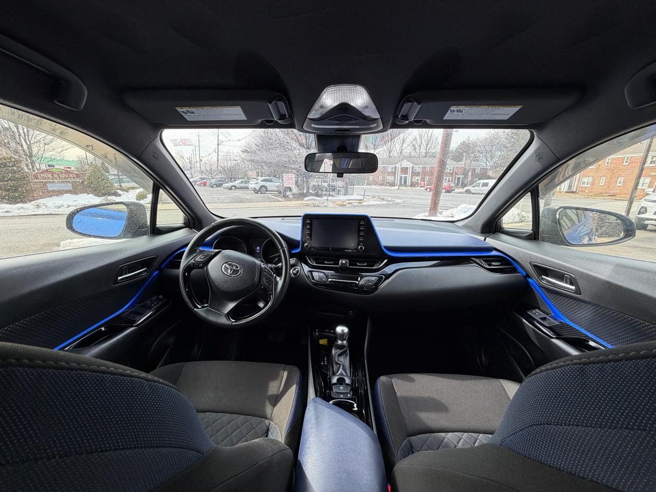 Toyota C-HR XLE 2021