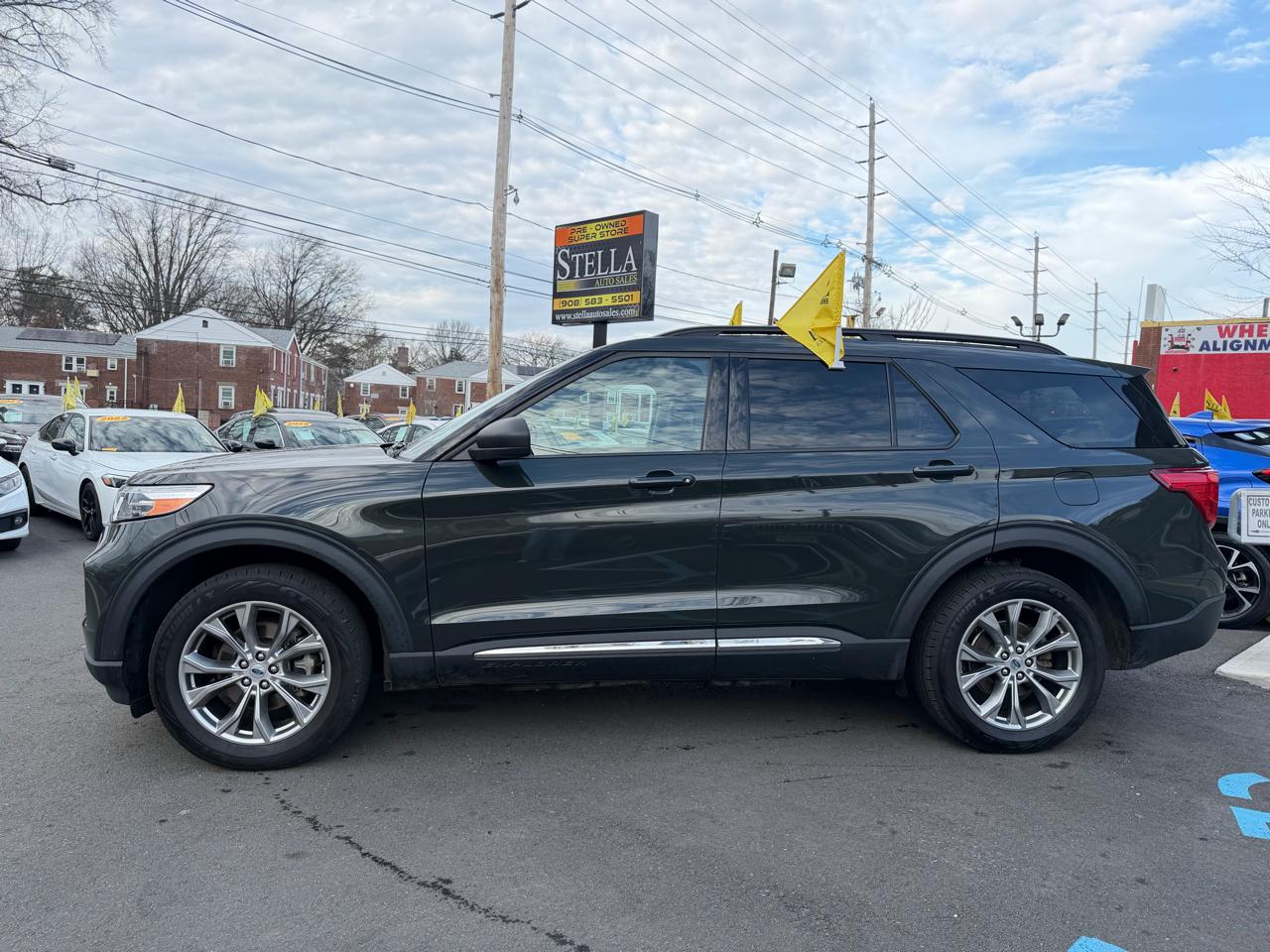 Ford Explorer XLT AWD 2022