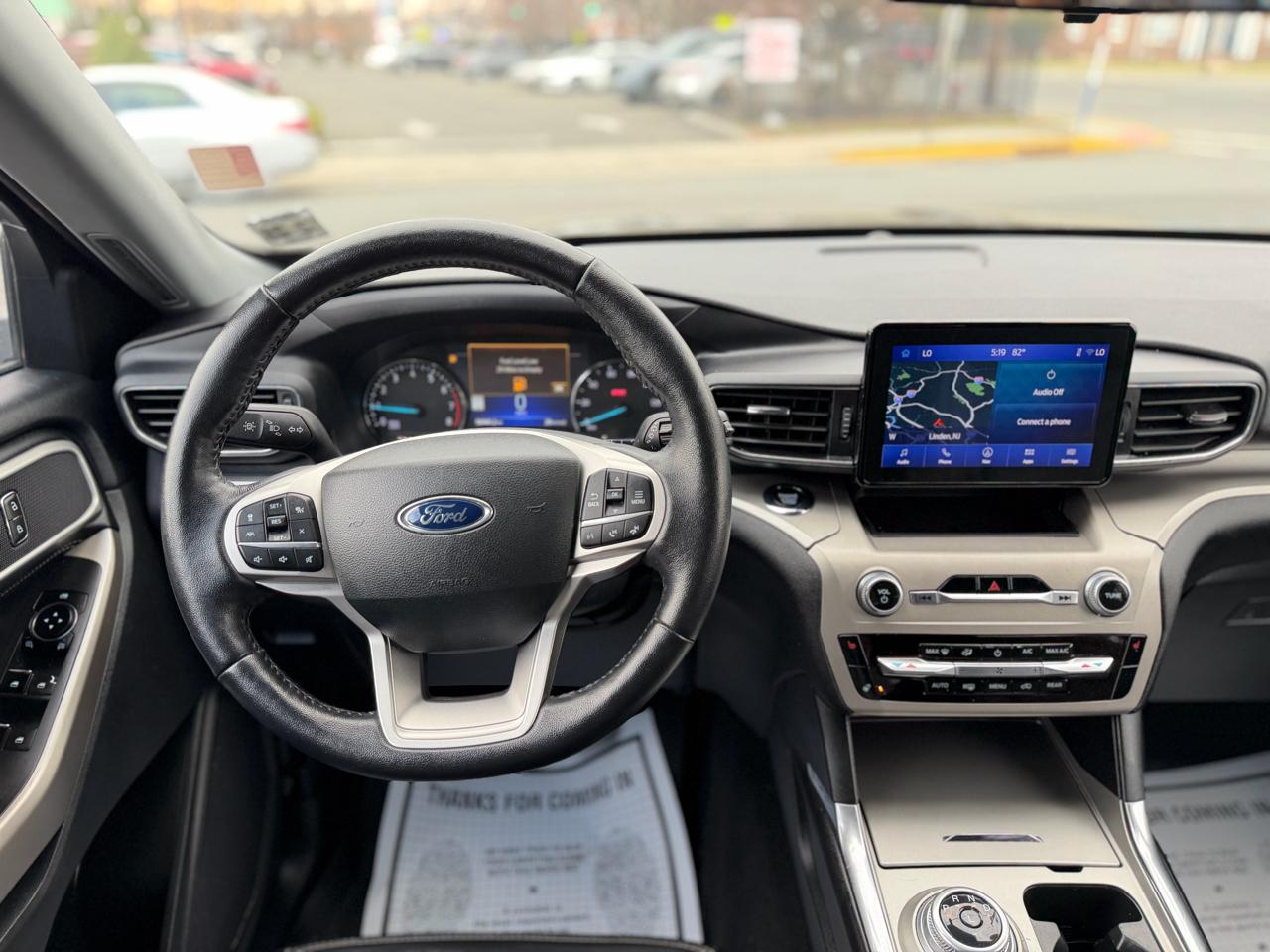 Ford Explorer XLT AWD 2022