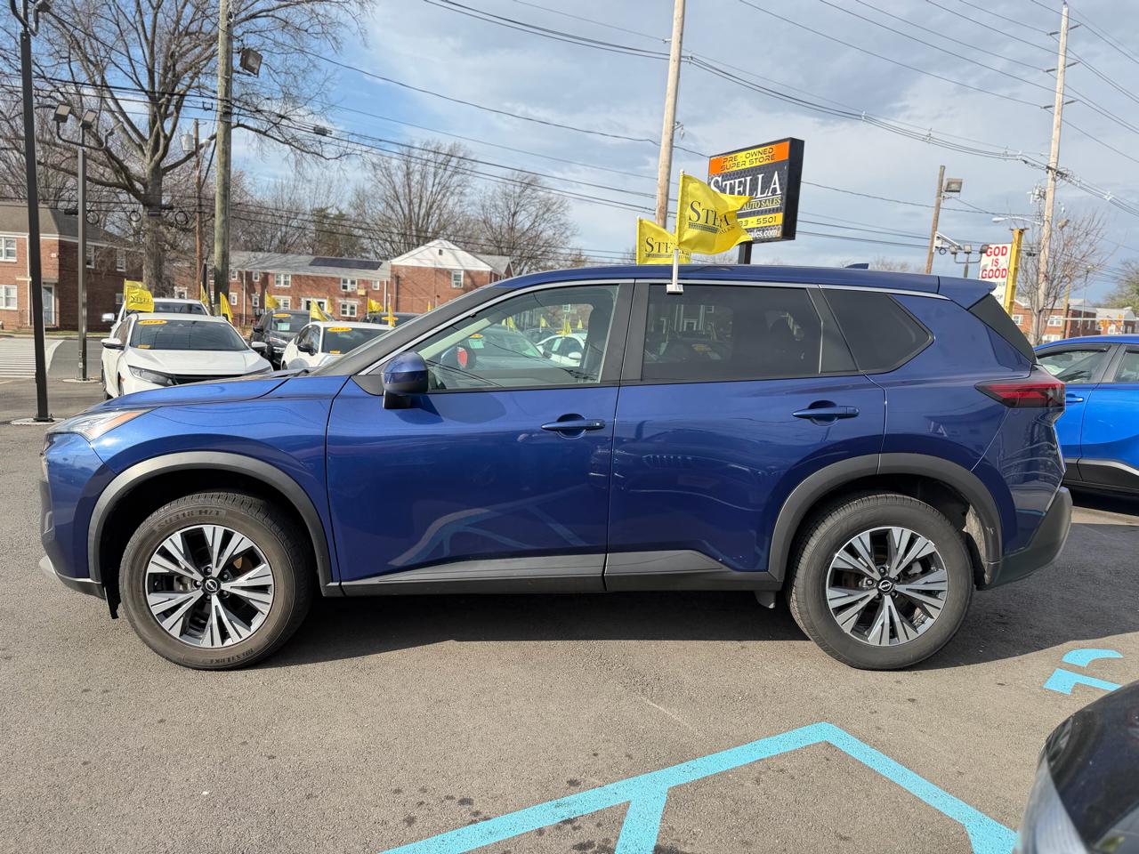 Nissan Rogue SV 2023