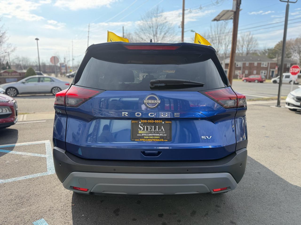 Nissan Rogue SV 2023