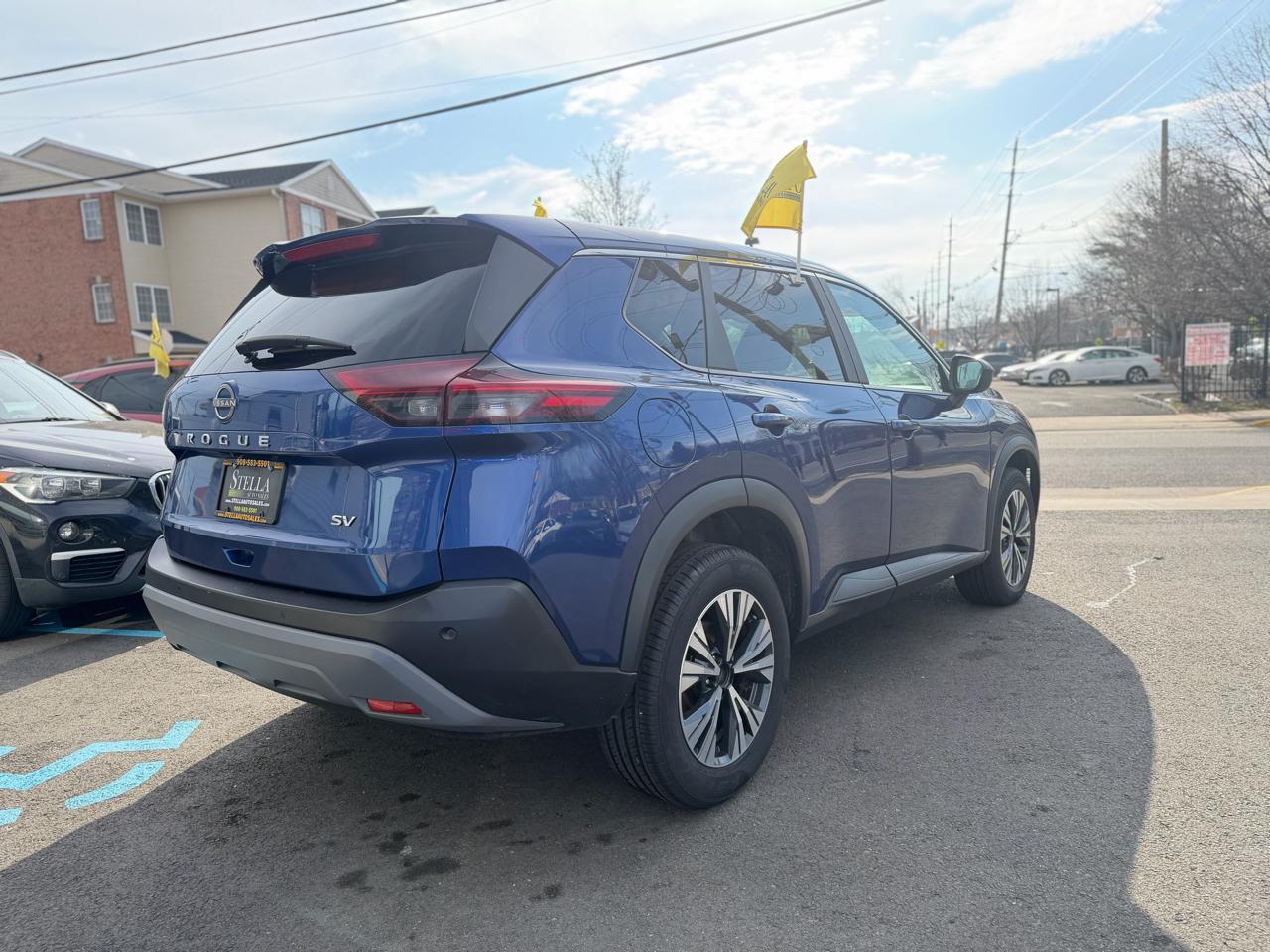 Nissan Rogue SV 2023