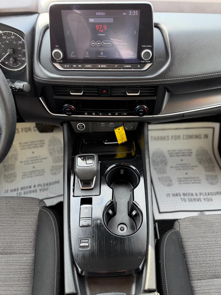 Nissan Rogue SV 2023