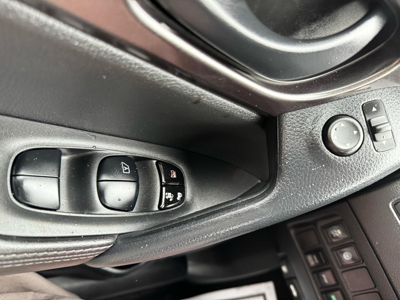 Nissan Rogue Sport S AWD 2022