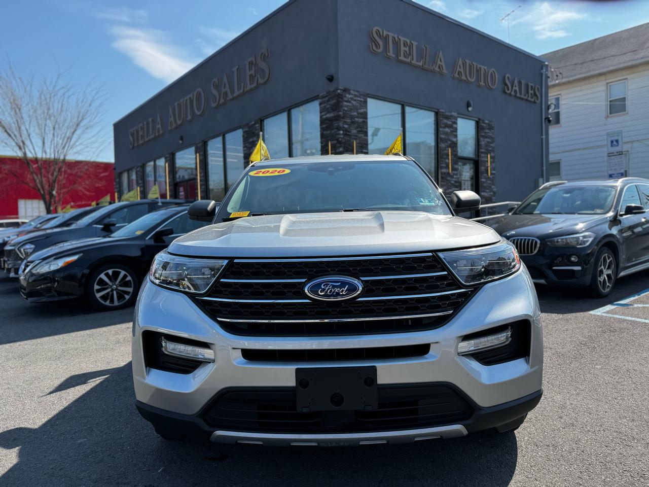 2020 Ford Explorer XLT AWD