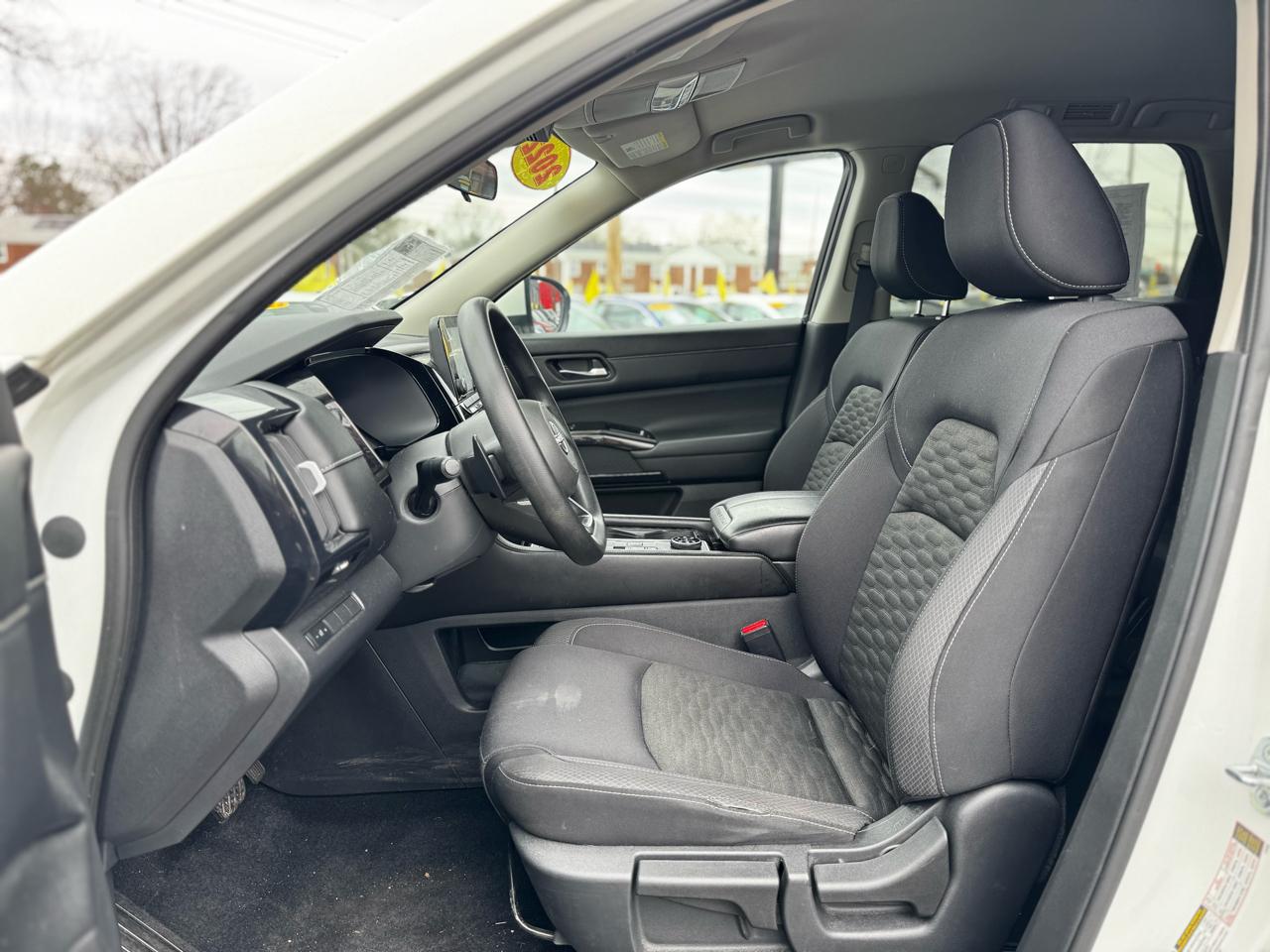 Nissan Pathfinder S 4WD 2022