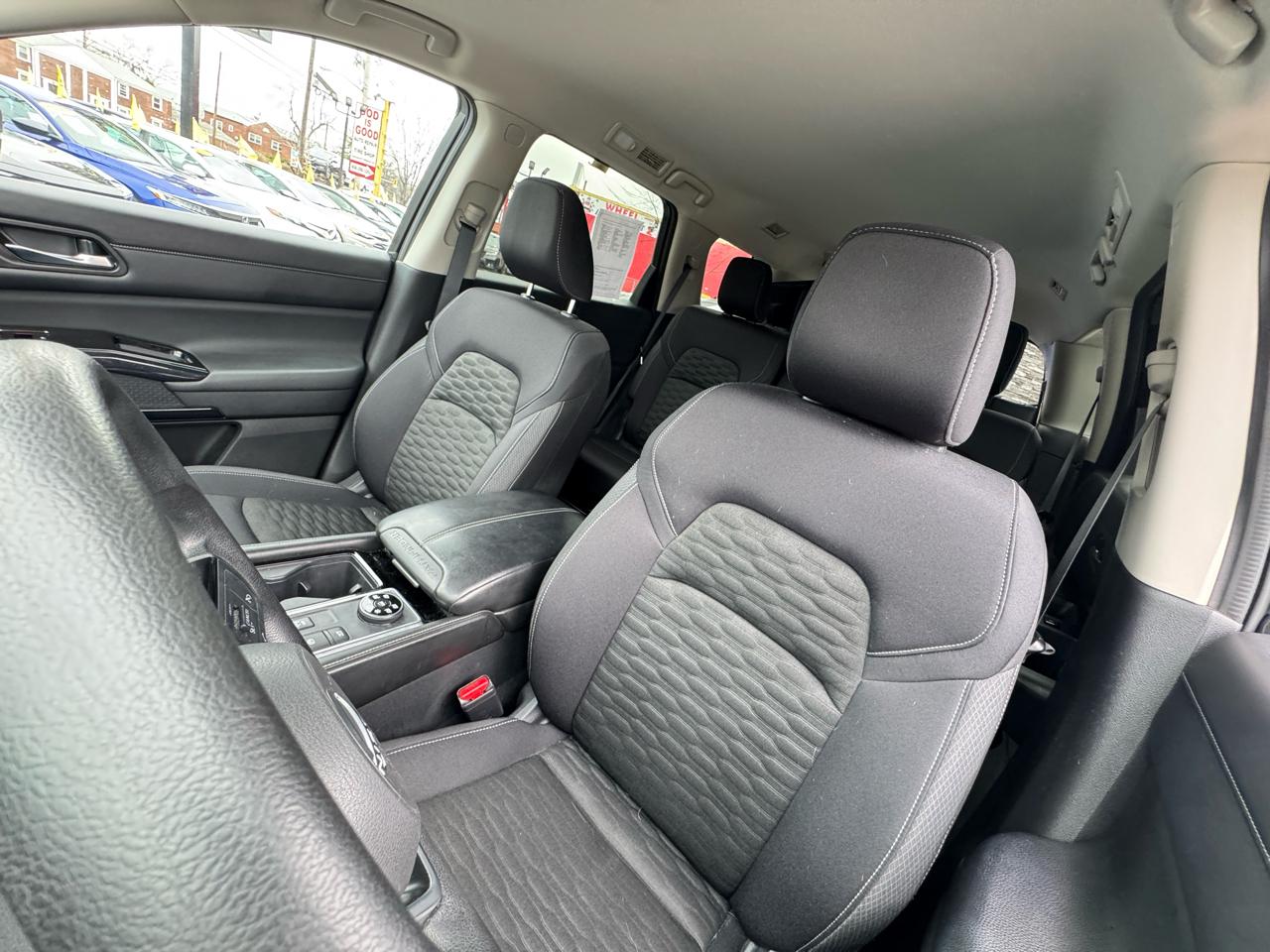 Nissan Pathfinder S 4WD 2022