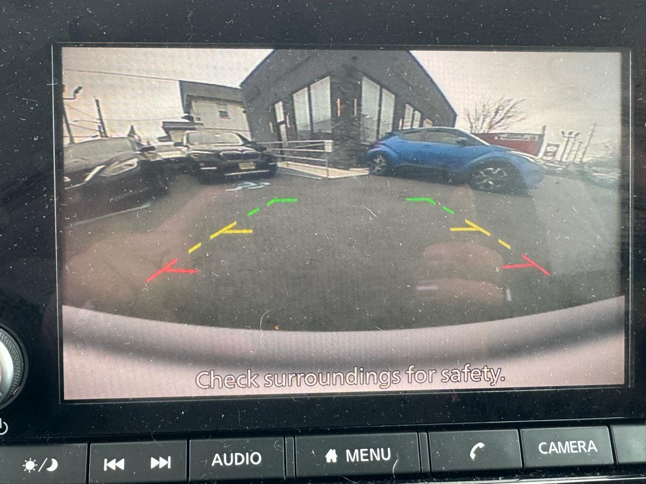 Nissan Pathfinder S 4WD 2022