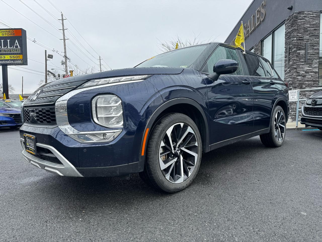 Mitsubishi Outlander SE 4WD 2024