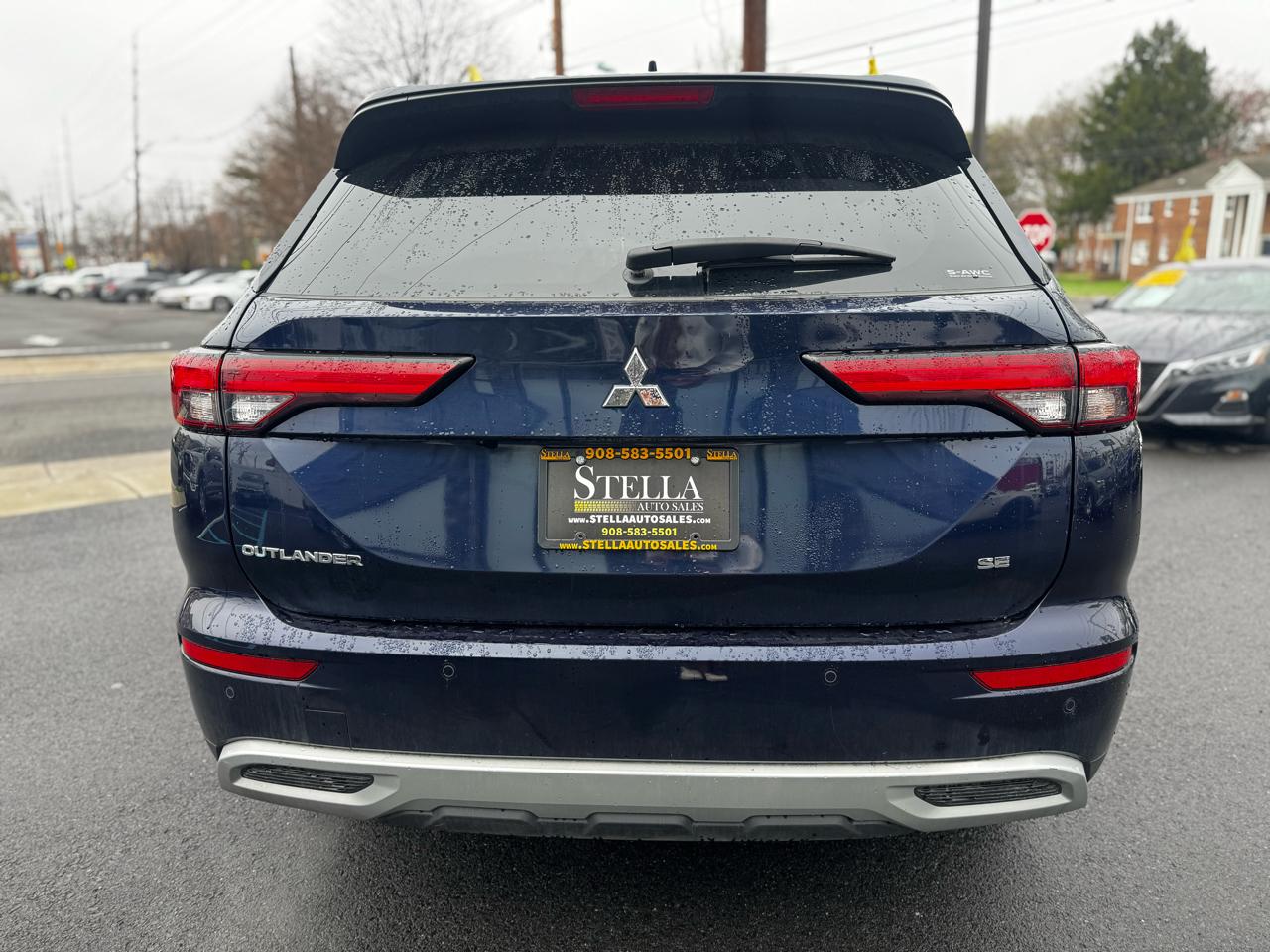 Mitsubishi Outlander SE 4WD 2024