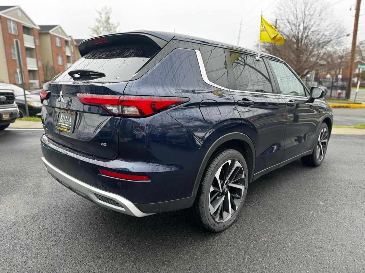 Mitsubishi Outlander SE 4WD 2024