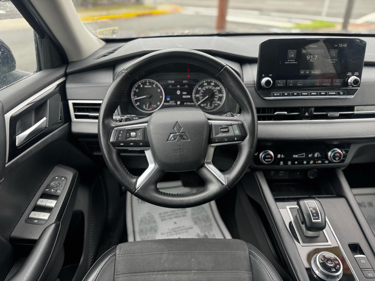 Mitsubishi Outlander SE 4WD 2024