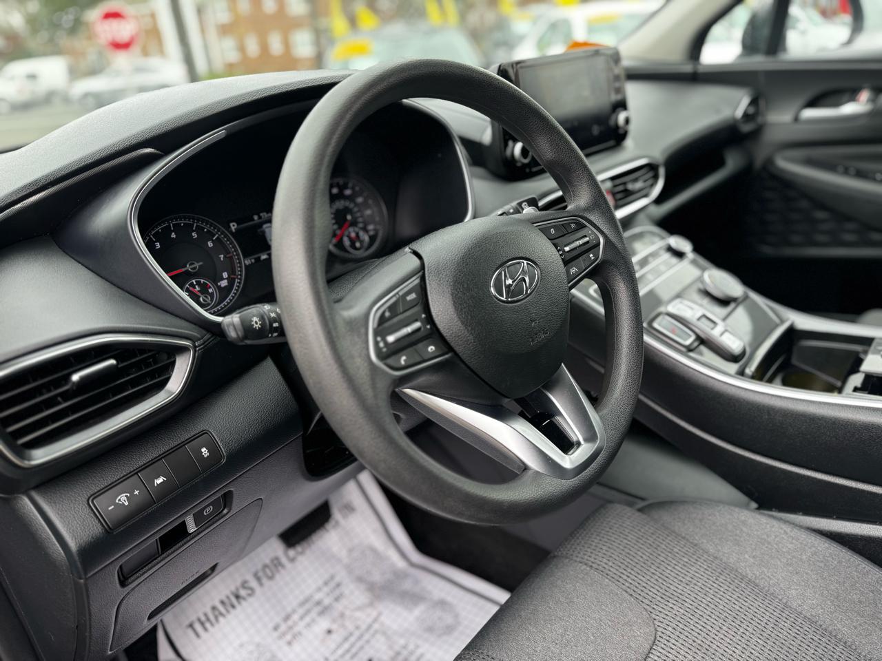 Hyundai Santa Fe SE AWD 2022