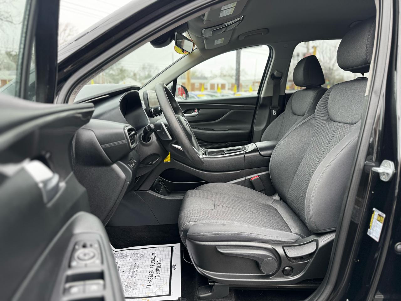 Hyundai Santa Fe SE AWD 2022