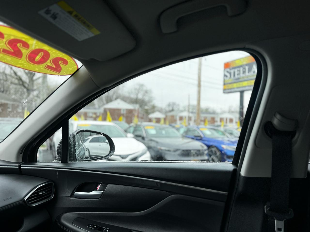 Hyundai Santa Fe SE AWD 2022