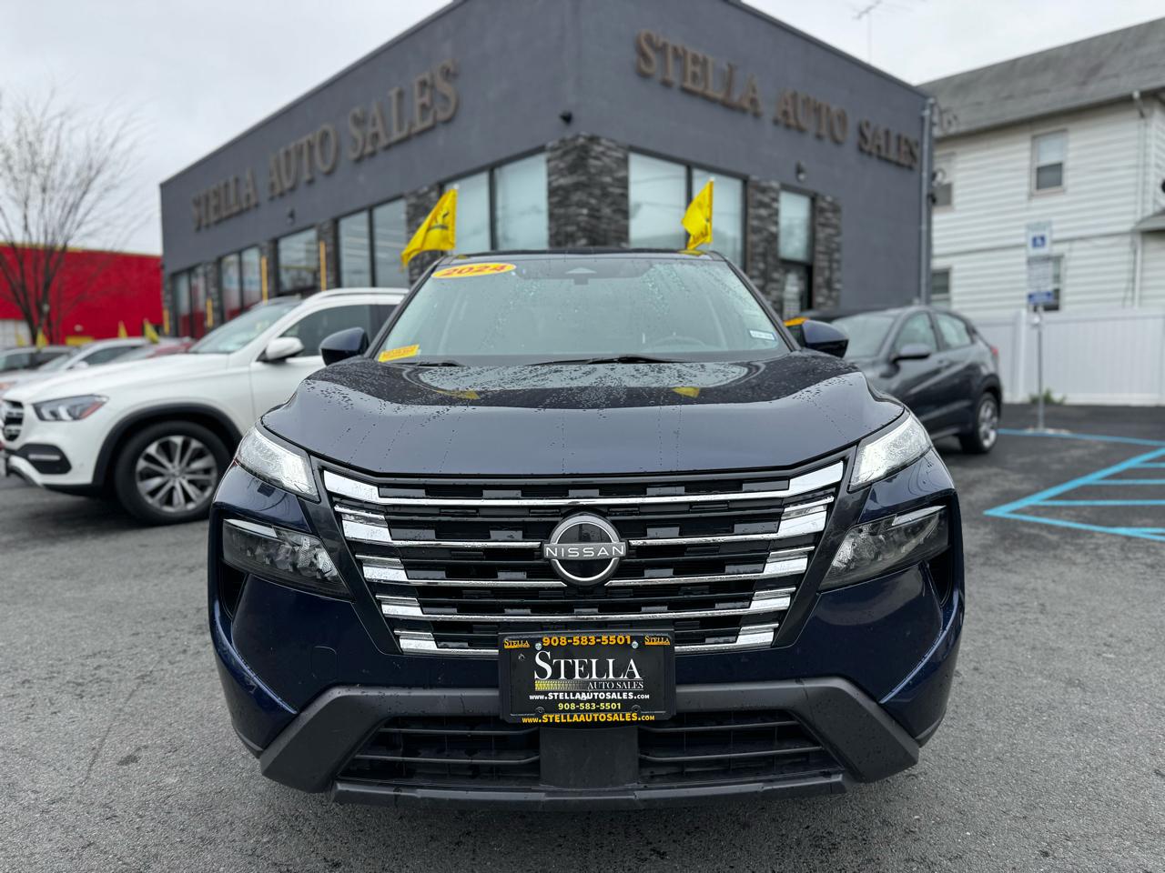 2024 Nissan Rogue SV