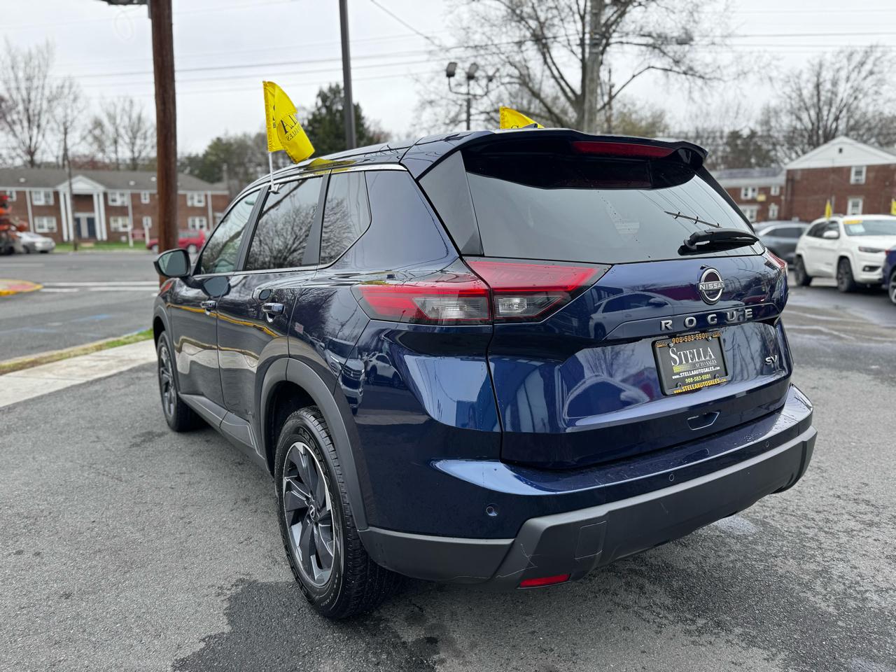 Nissan Rogue SV 2024